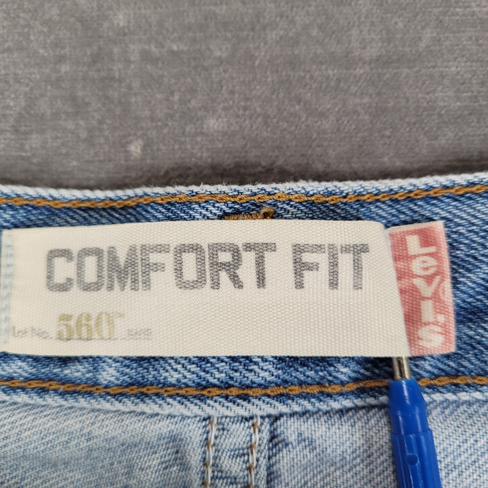 Levis 560 Y2K Vintage Jeans Mens Actual Sz 36x29 Blue Light Wash Tapered Denim - Picture 2 of 9